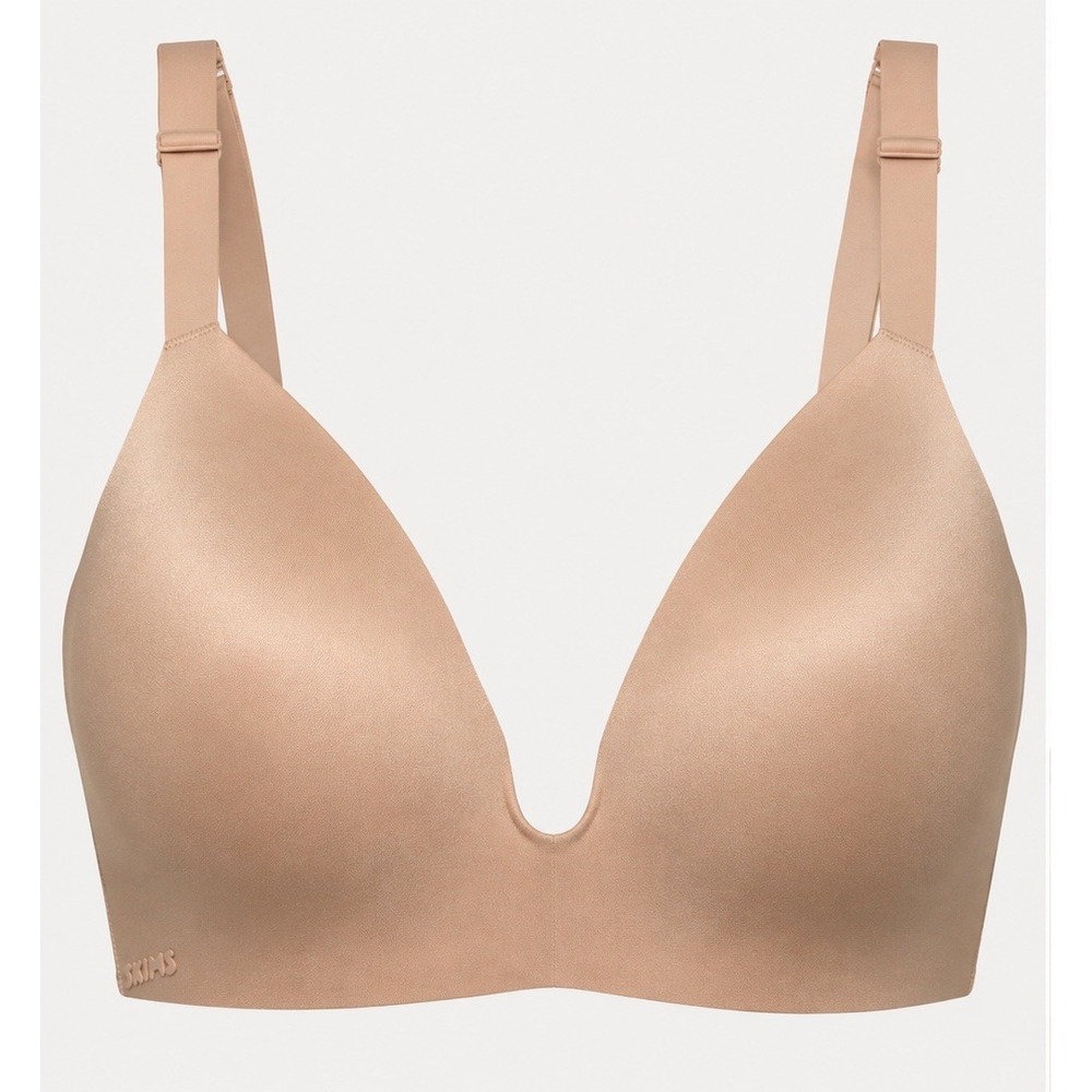 NWT SKIMS Wireless Form T-Shirt Bra Clay 40DDD Seamless Full Coverage Nude